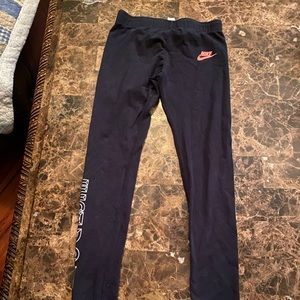 Nike Leggings size medium